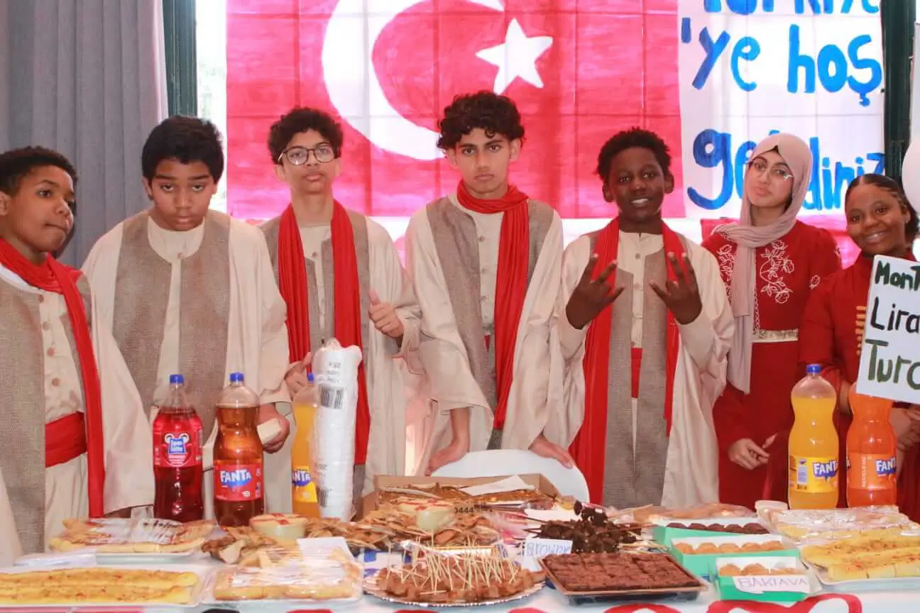 WhatsApp Image 2025-10-02 at 2.33.42 PM copiar